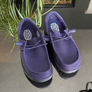HEY DUDE WENDY FUNK MONO DARK LILAC SHOE, WOMEN’S 8